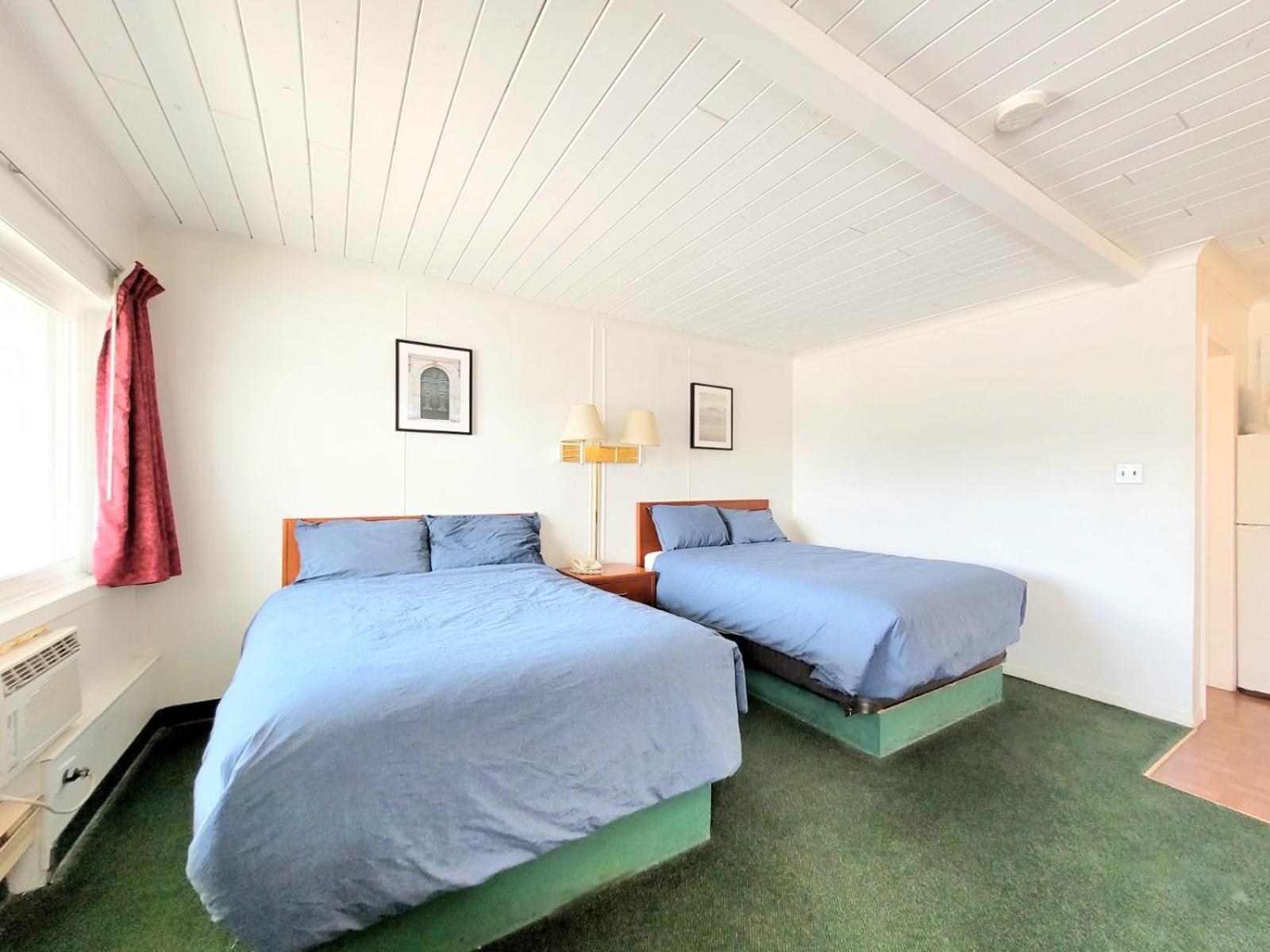 The Villager Inn Princeton Motel מראה חיצוני תמונה