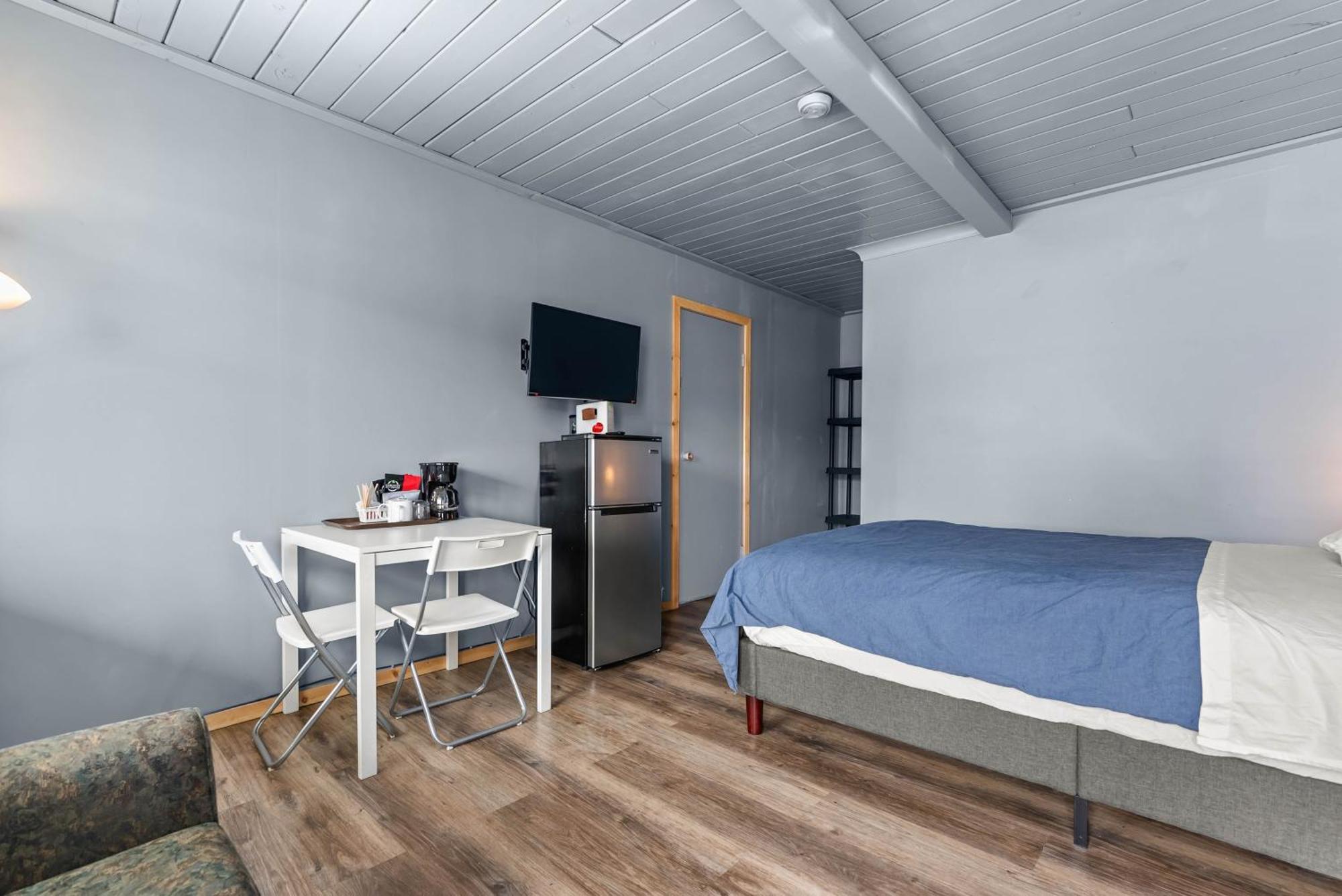 The Villager Inn Princeton Motel מראה חיצוני תמונה